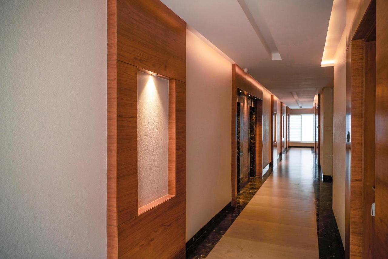 The Atithi Niwas Hotel Indore Exterior photo